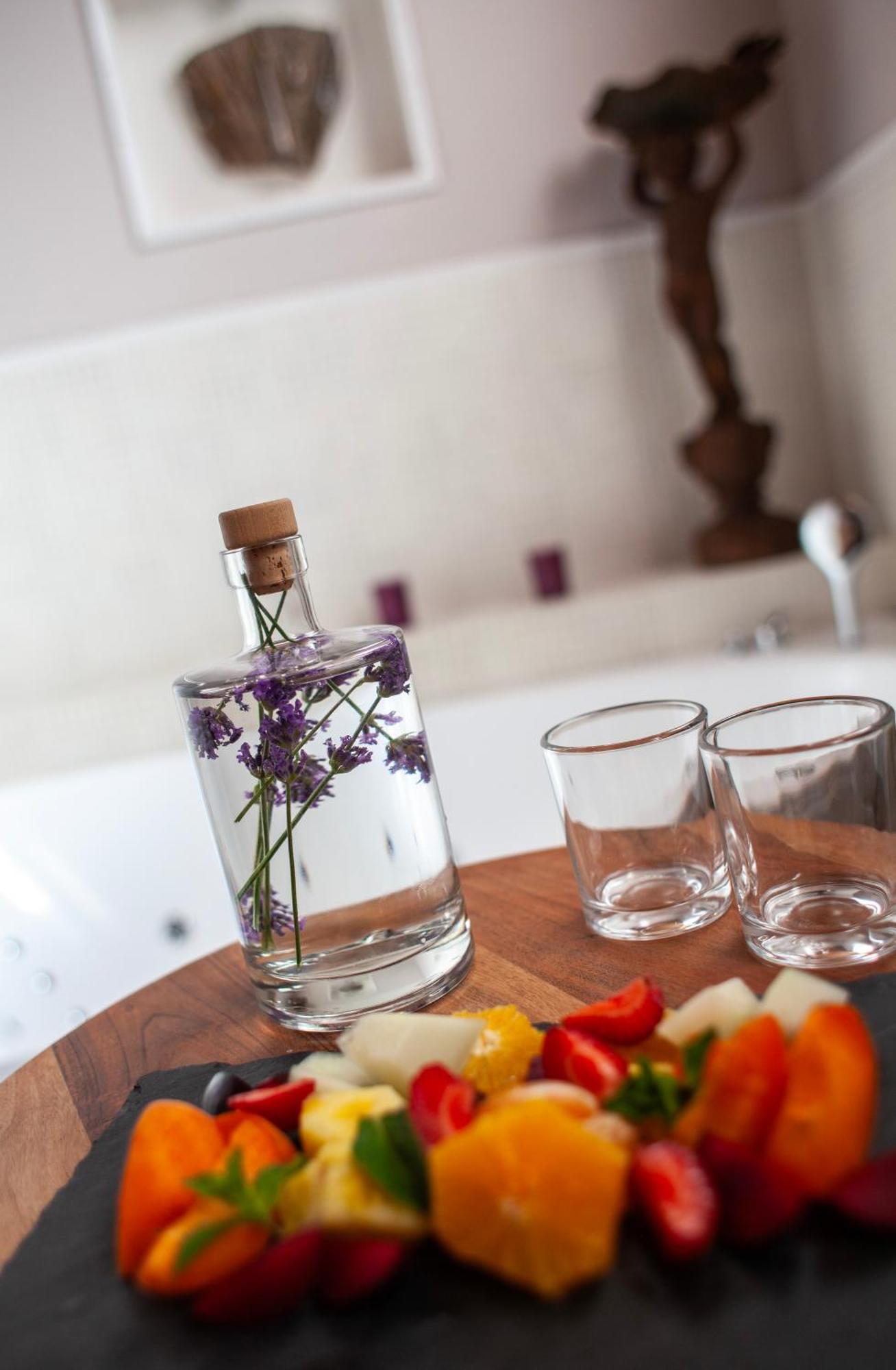Boutique Hotel Nautilus Tábor Kültér fotó